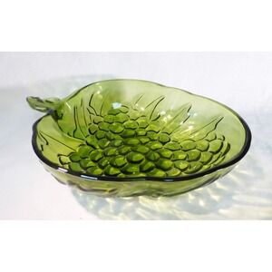 Vtg Indiana glass serving bowl olive green grape embossing strawberry shape